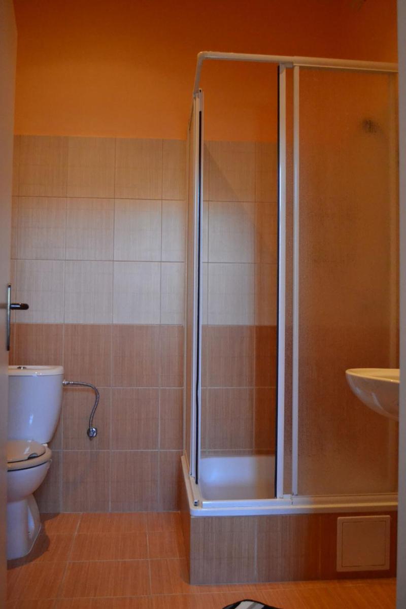 Hostal Onefam Arbes